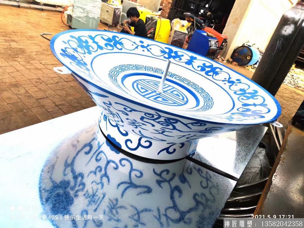 不銹鋼青花瓷碗雕塑 景區(qū)觀賞雕塑7