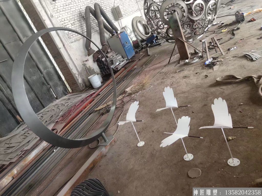 不銹鋼抽象仙鶴雕塑 動物雕塑